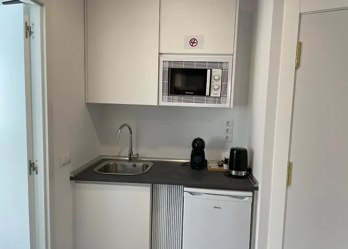 C8 Lujo Barrio Residencial Madrid